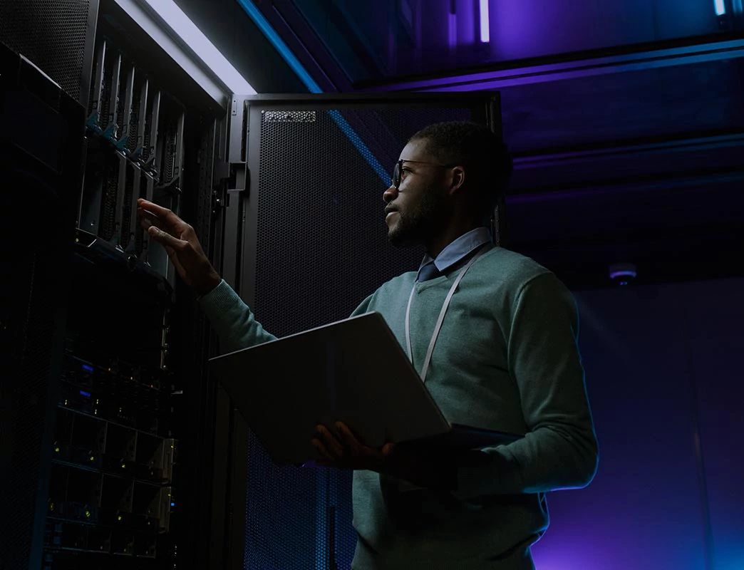 network-hero-desktop-guy-serverroom-crop.jpg