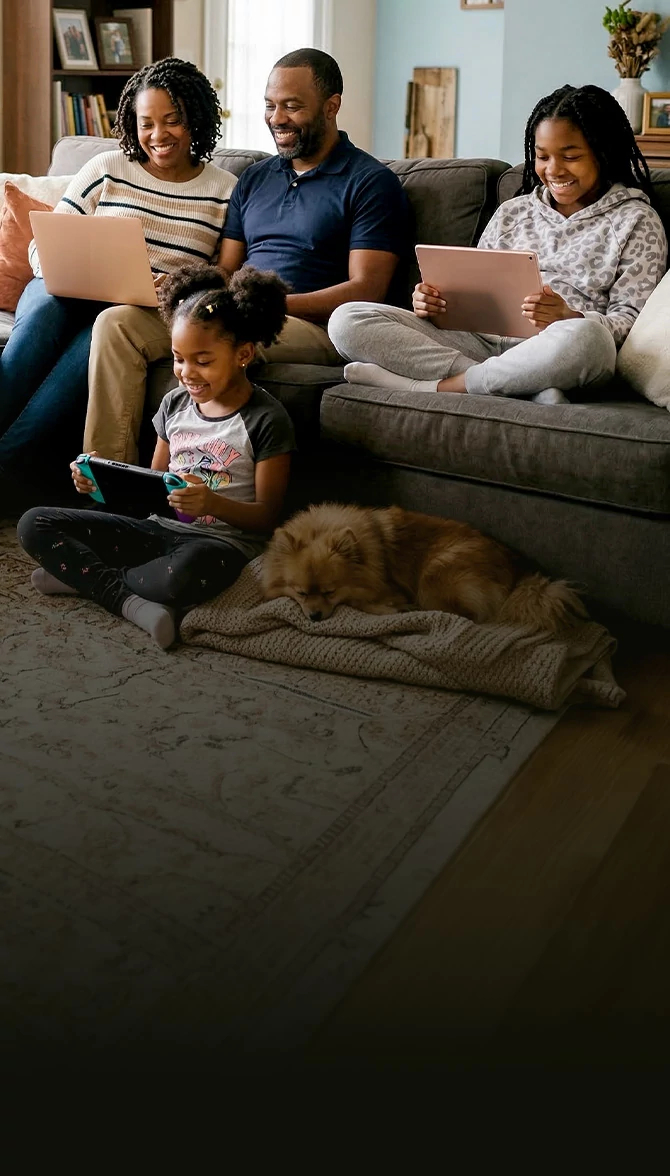 Family with multiple devices after upgrading to Optimum 1 Gig Fiber Internet 3-year price lock